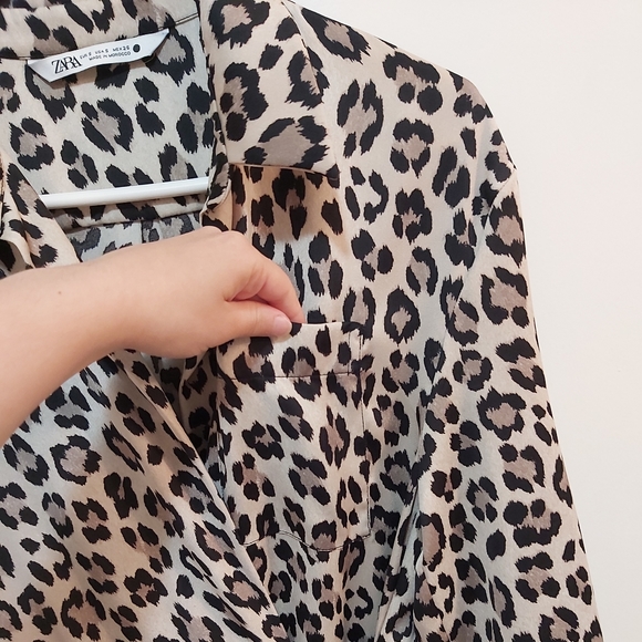 Zara Beige and Brown Animal Print Wrap Dress Size Small (S) - Picture 3 of 6